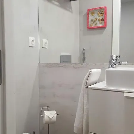 63 Historic Center Apartment